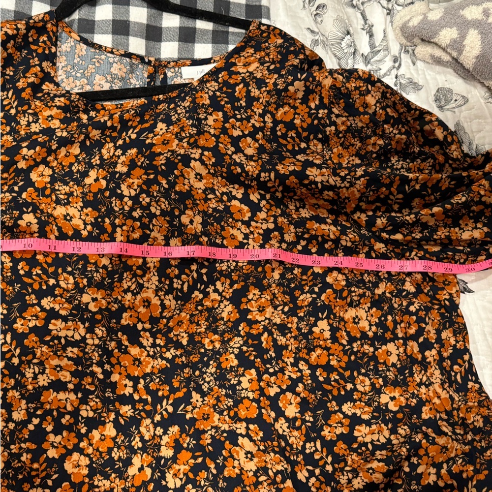 J. Jill navy with floral blouse 3/4 sleeve 4x - Picture 4 of 5